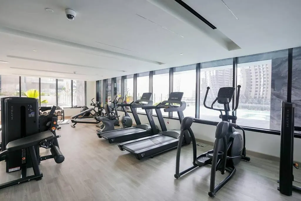 Cozy Studio With Burj Views Pool Gym Central Dubai 0*,